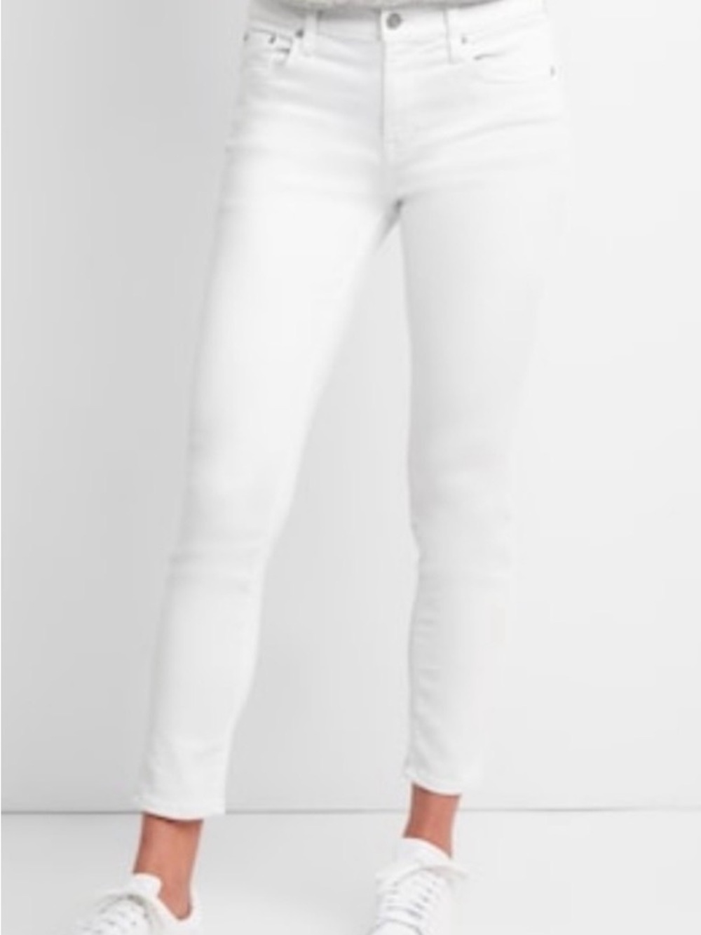 GAP White Ankle Slim High-Rise Jeans with raw hem